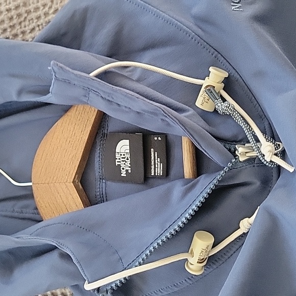 Northface jacket - Picture 4 of 4